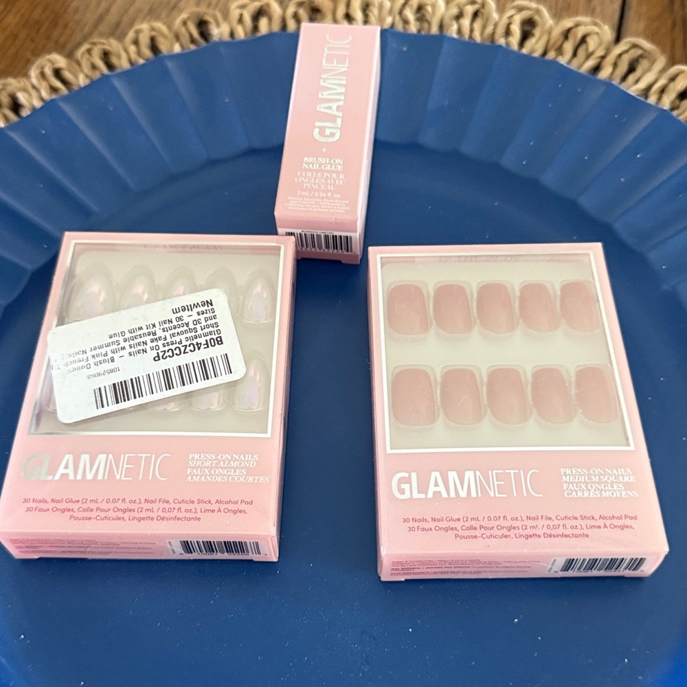 Glamnetic Pink Press-On Nails Set